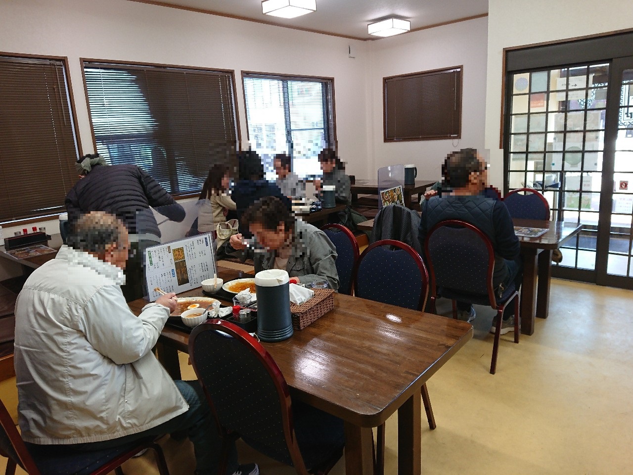 金丸本店　店内