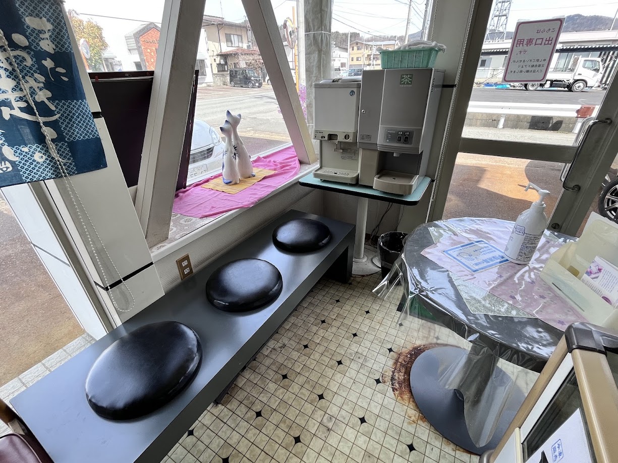 じんだん本舗大江-店内