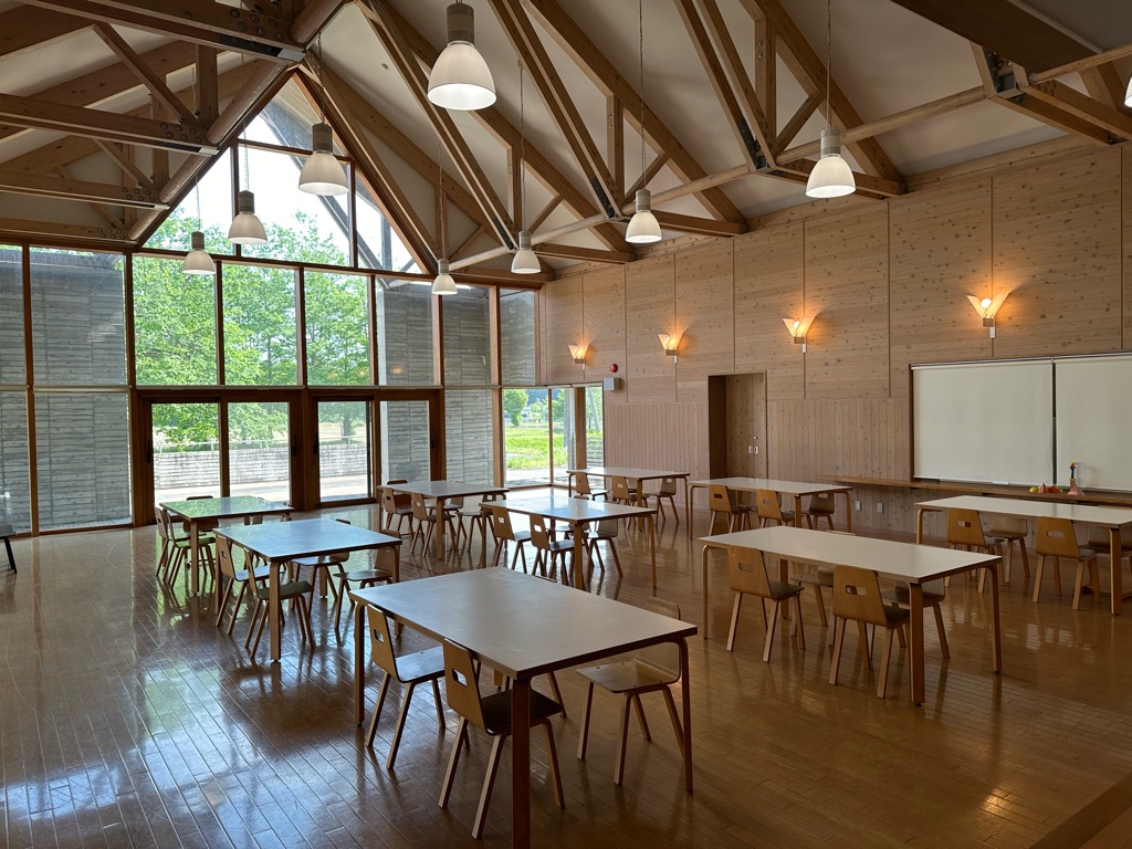 明安食学校－内観8