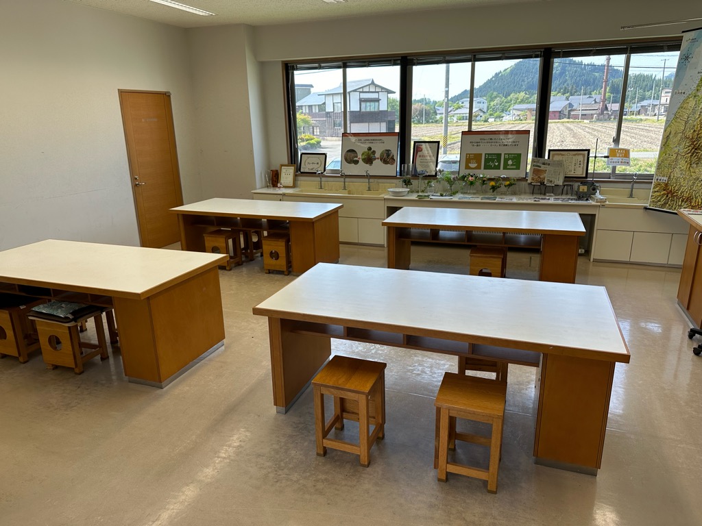 明安食学校－内観10