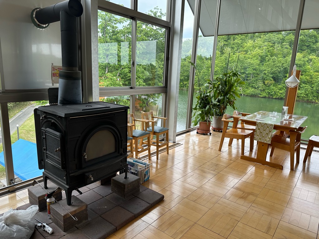 ビオトープ・カフェ きのこの森-内観5