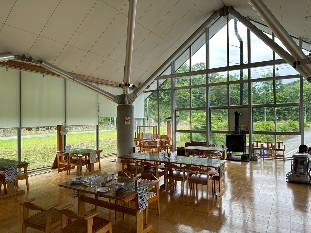 ビオトープ・カフェ きのこの森-内観2