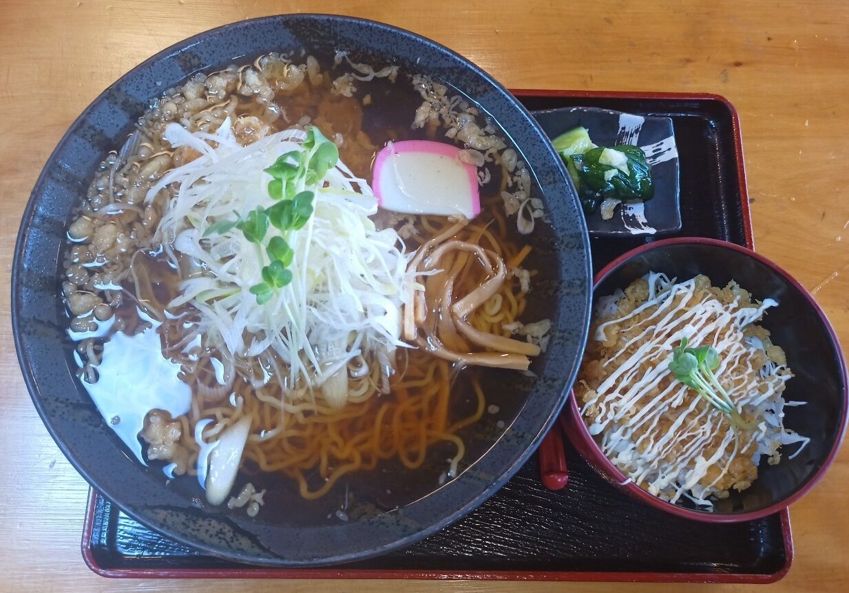 【山形ラーメンレポ】天童市の老舗名店「そば処 泰光」で「たぬき中華」と「半たぬきライス」を爆食してきました！