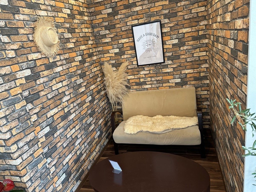 SOL CREPE STAND-内観2