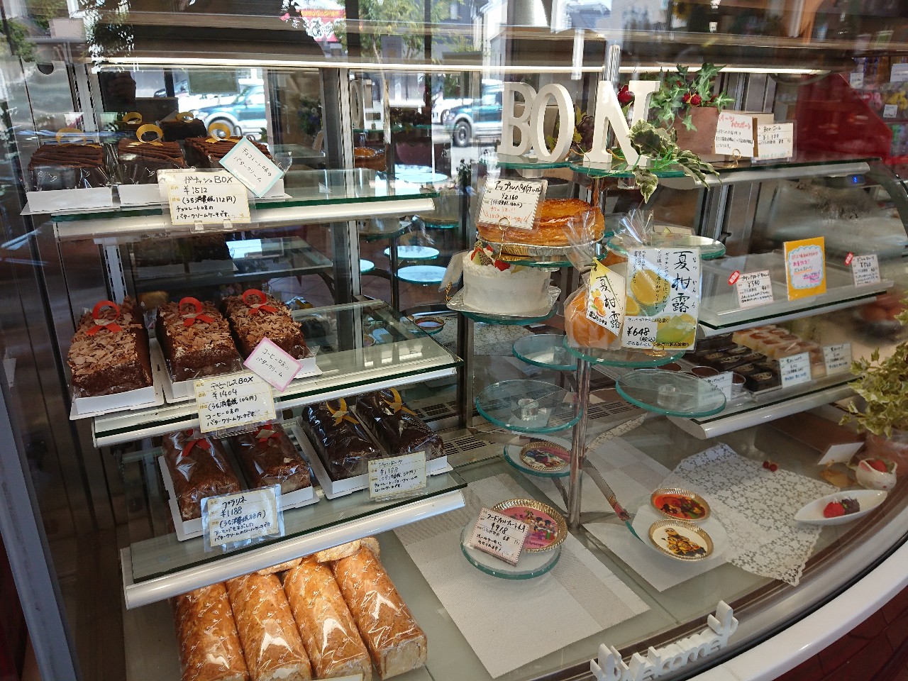ボンむらやま菓子工房天童中店 店内 (10)