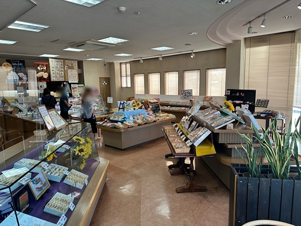 蝶谷菓子店-内観1