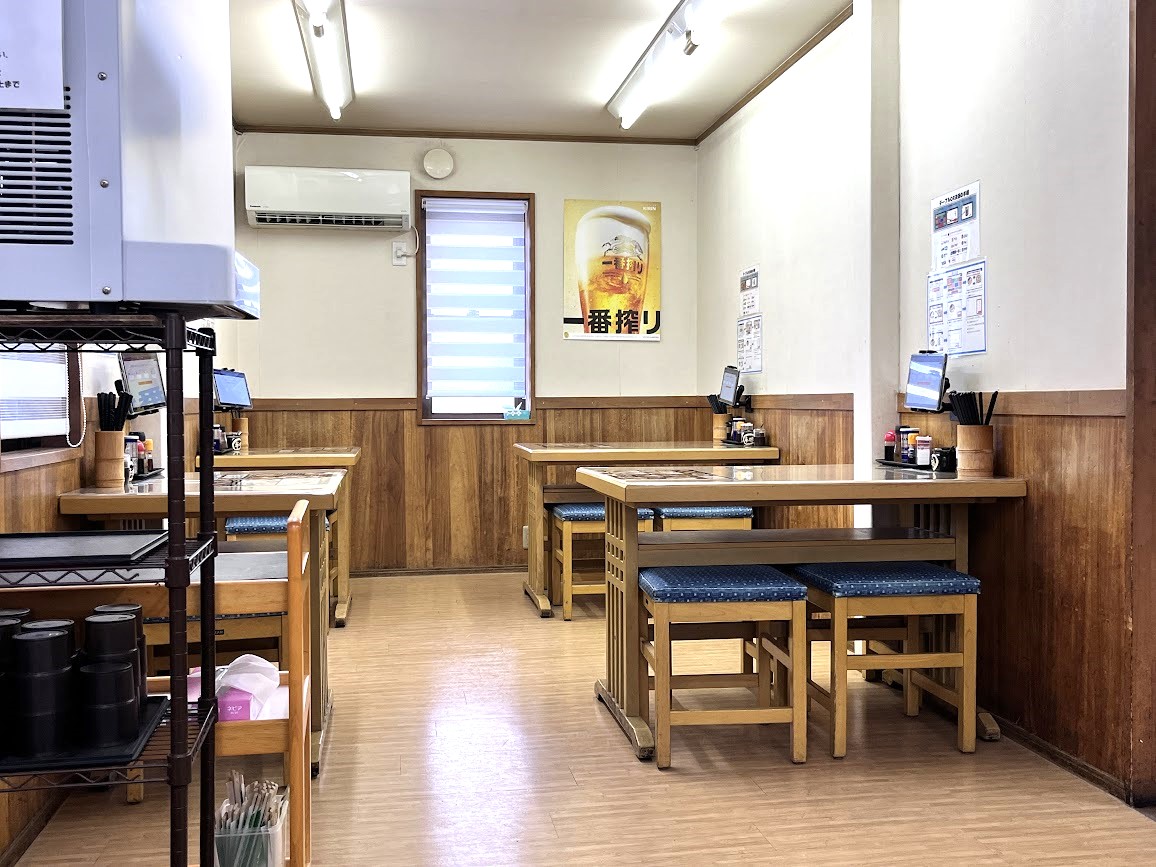 金ちゃん小国_店内