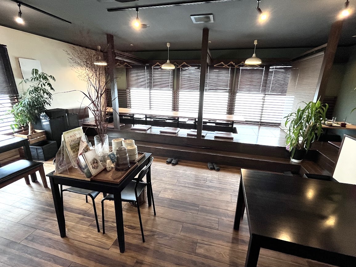 カリスマ_店内4