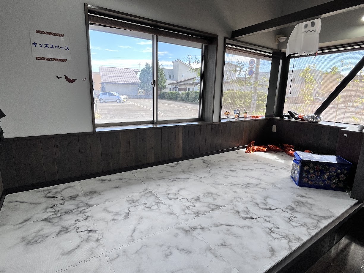 小田商店_店内3