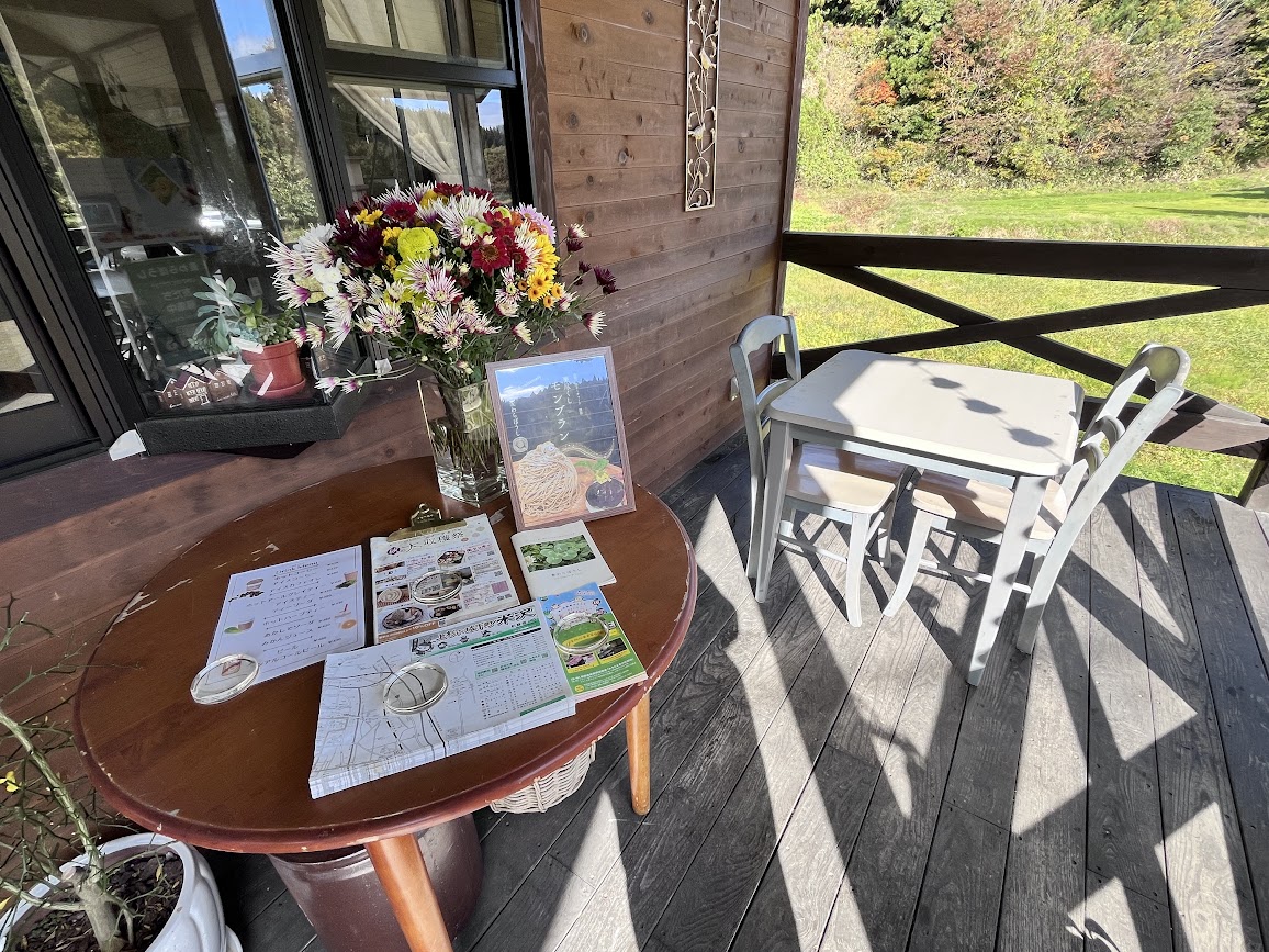 麦わらぼうし_店内2