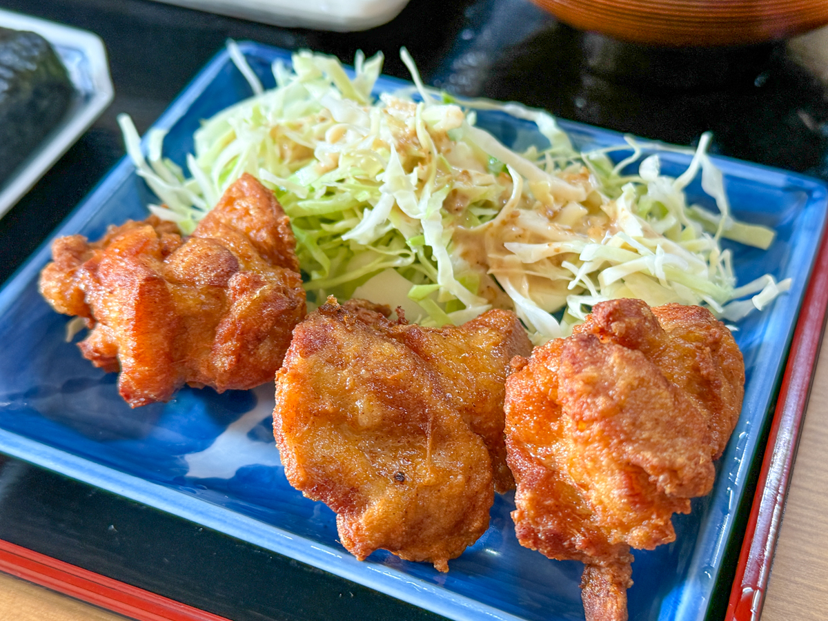 お食事処つくし-08