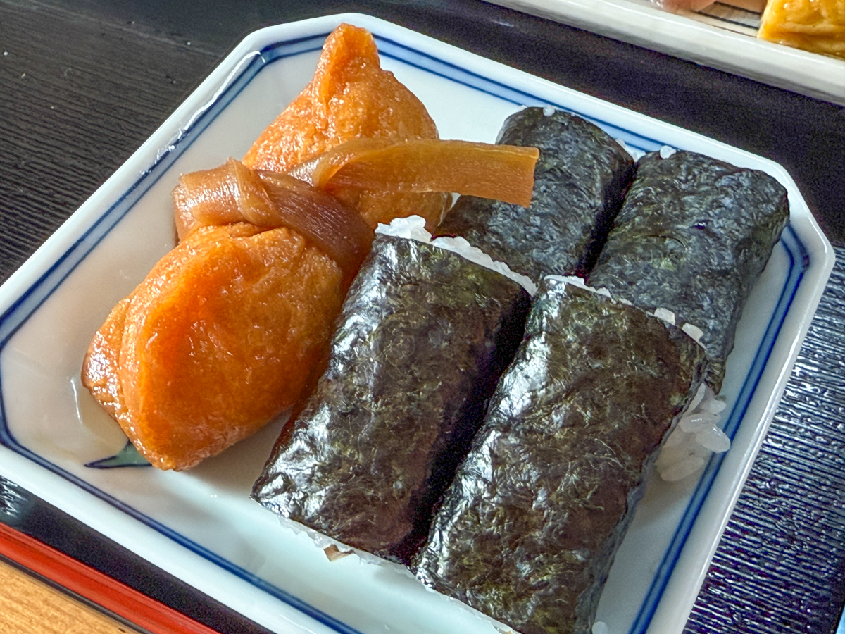 お食事処つくし-09