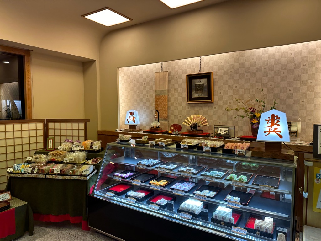 菓子司吉川屋-内観１