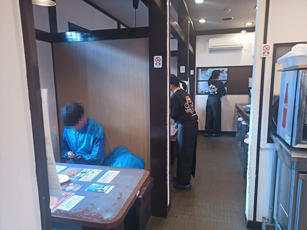 lLsrR0AcEtpog2v1735518463_1735518471