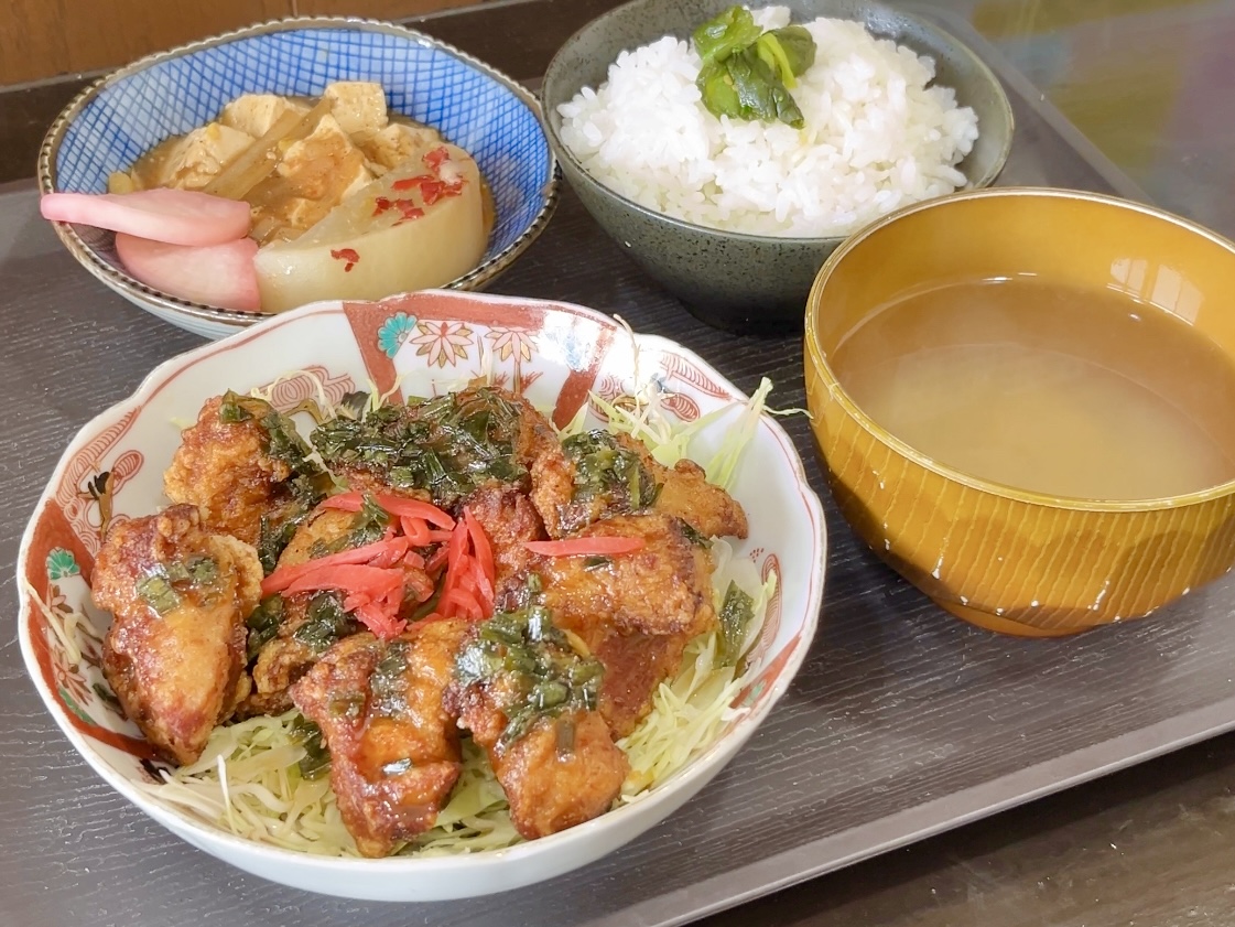 【山形食堂レポ】でぶや食堂（南陽市）｜全品500円の衝撃！安くてウマい穴場食堂