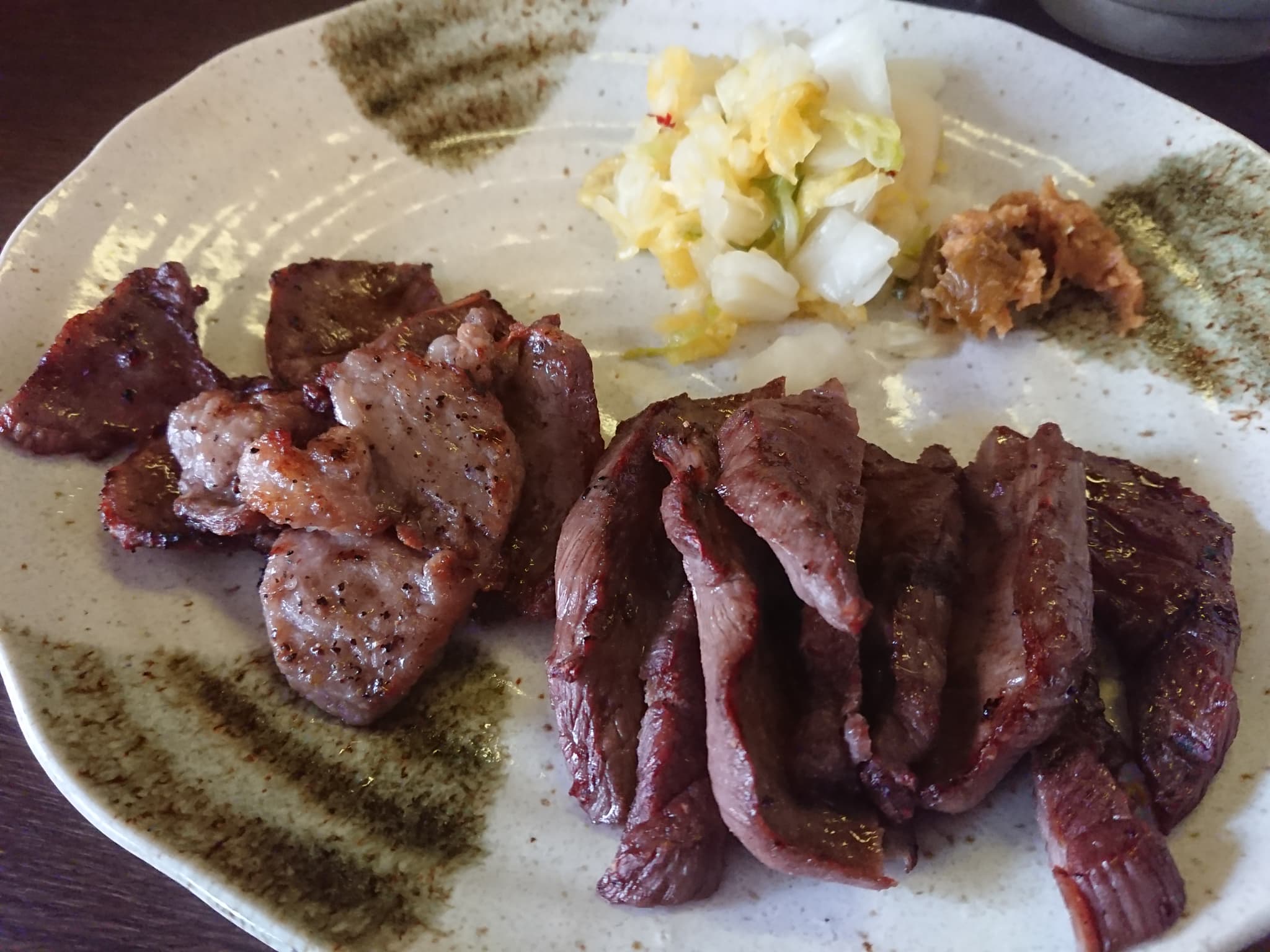 炭火焼牛タン 音炭(オンタン) 食レポ (2)