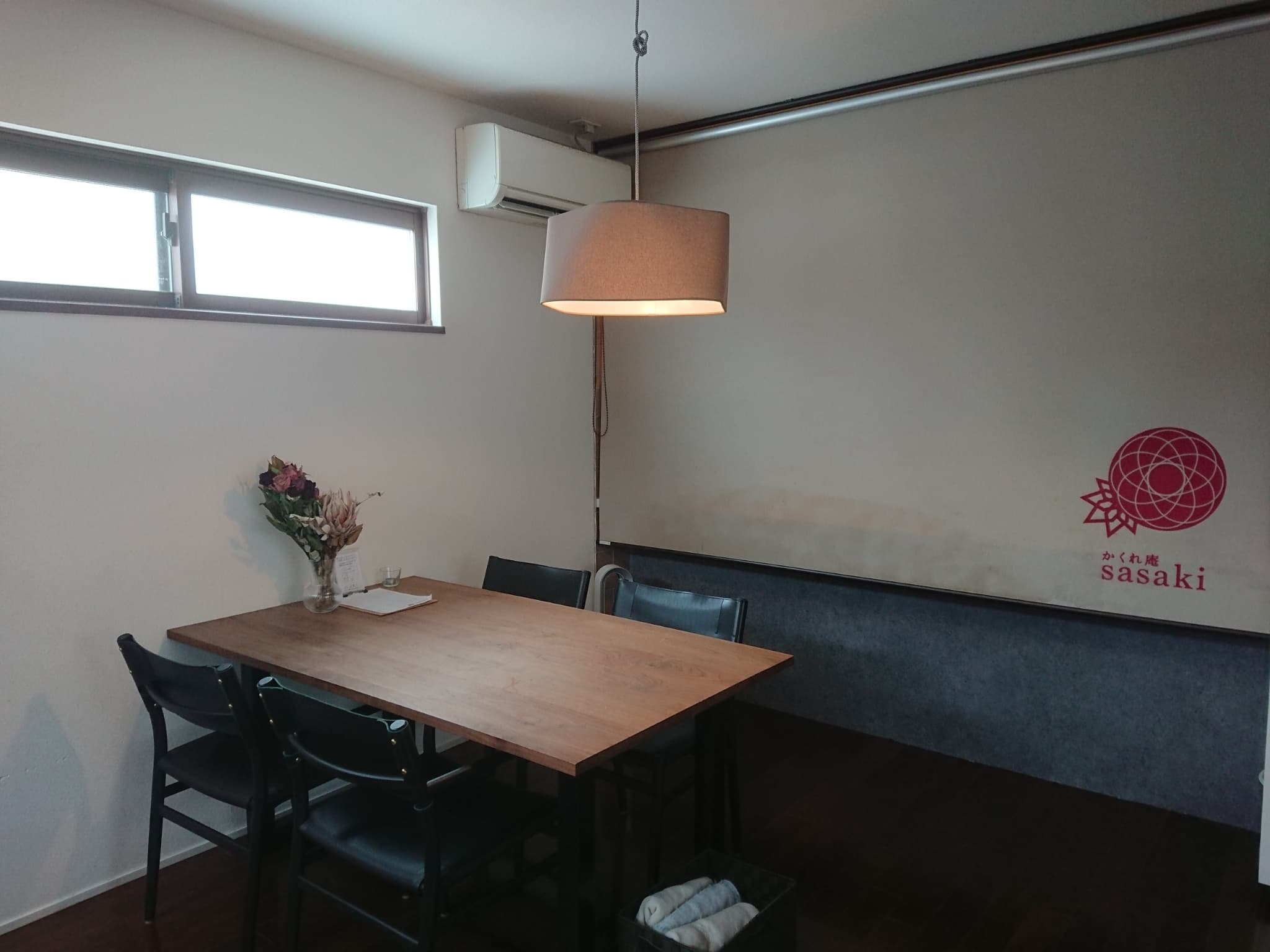 かくれ庵sasaki　店内 (1)