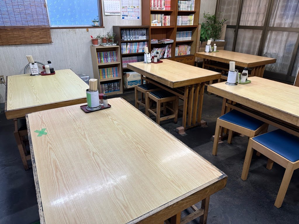 三浦焼ソバ店ｰ内観