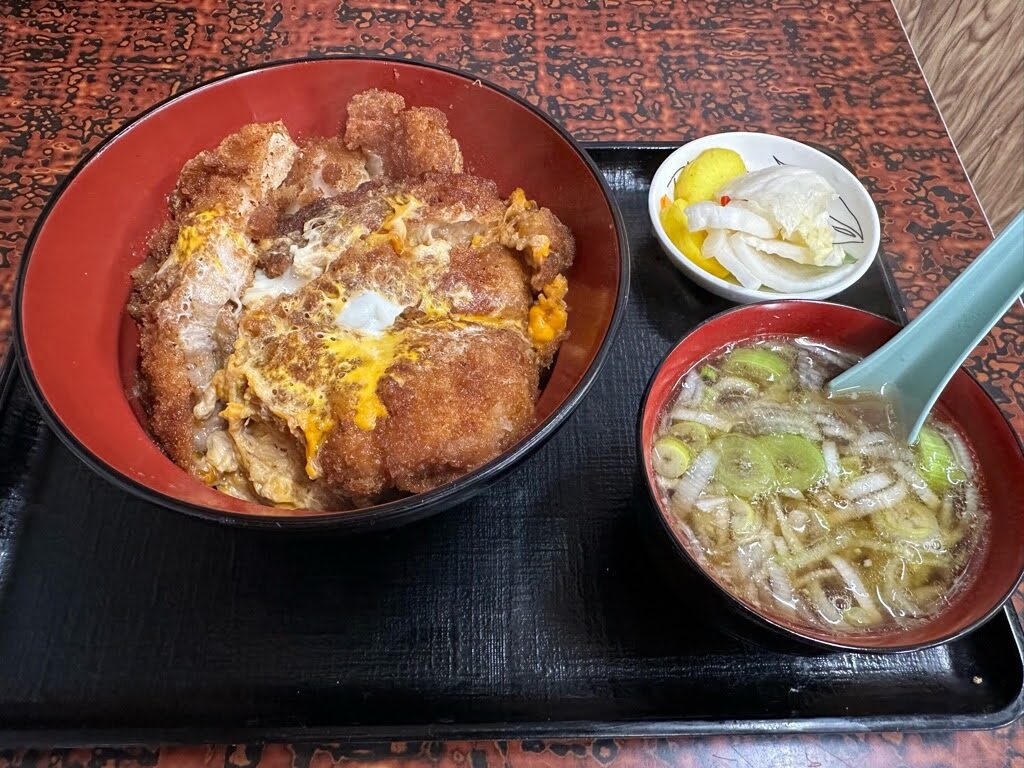 【山形定食レポ】すずもと（新庄市）｜カツ丼が絶品すぎるお店！