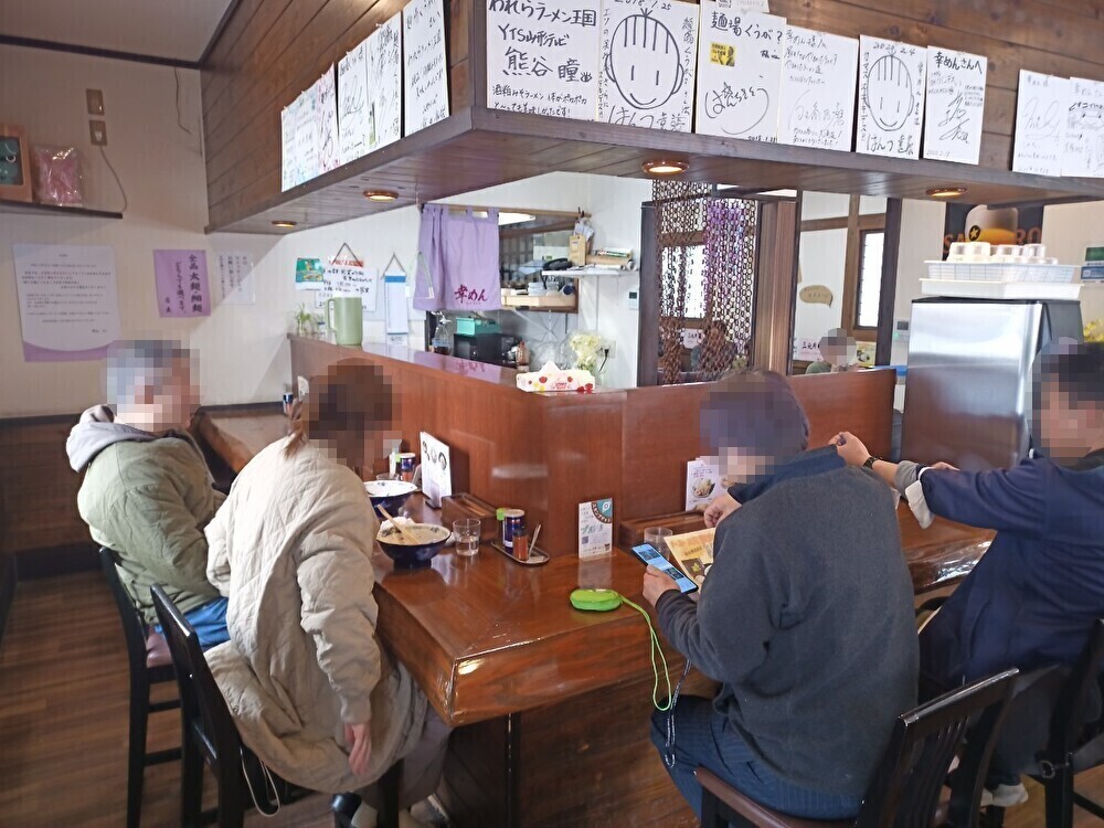 KZR7uqFIXvjeXi41740723339_1740723370