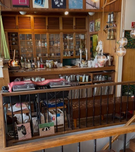 モクカフェー内観１