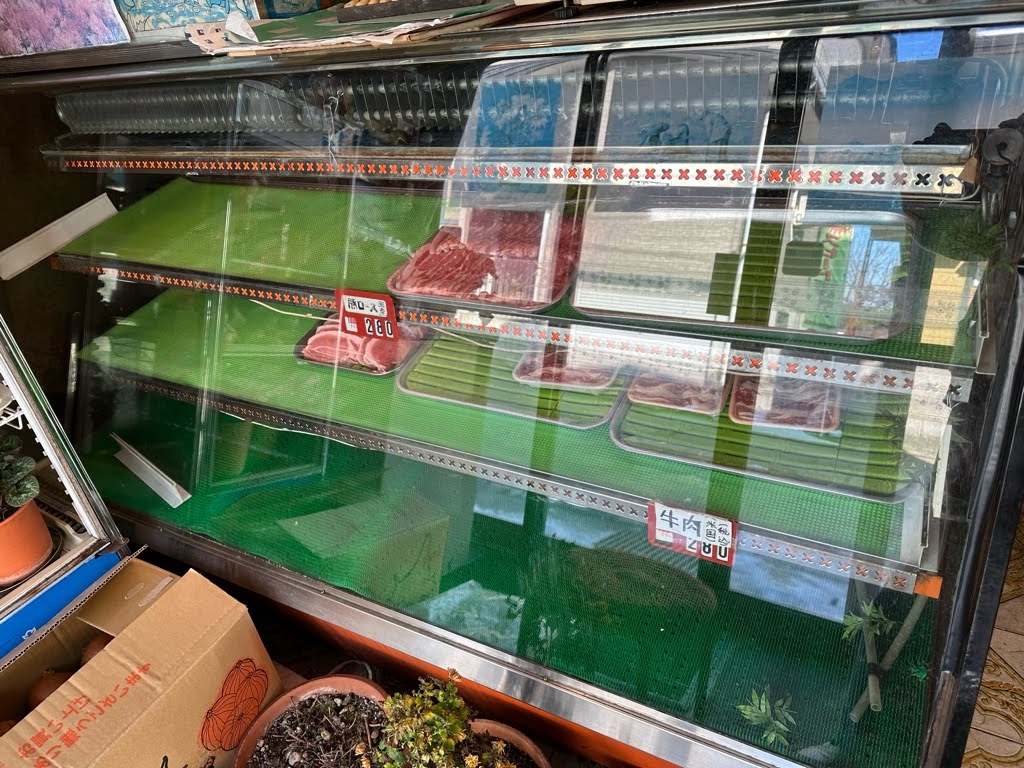 肉のたかはしー内観