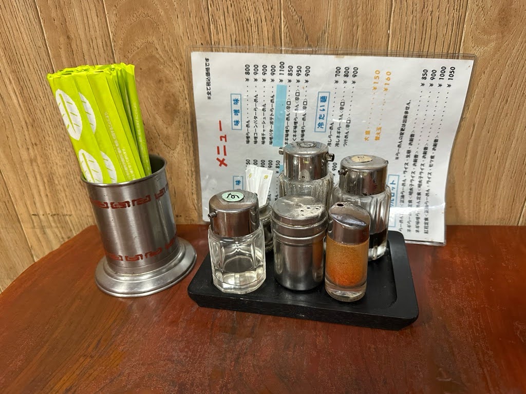 手打ちらーめん 紅花ー内観1