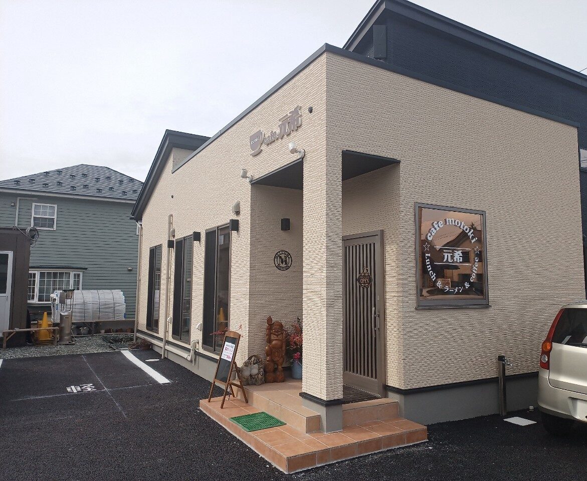 LINE_ALBUM_cafe元希_250310_1