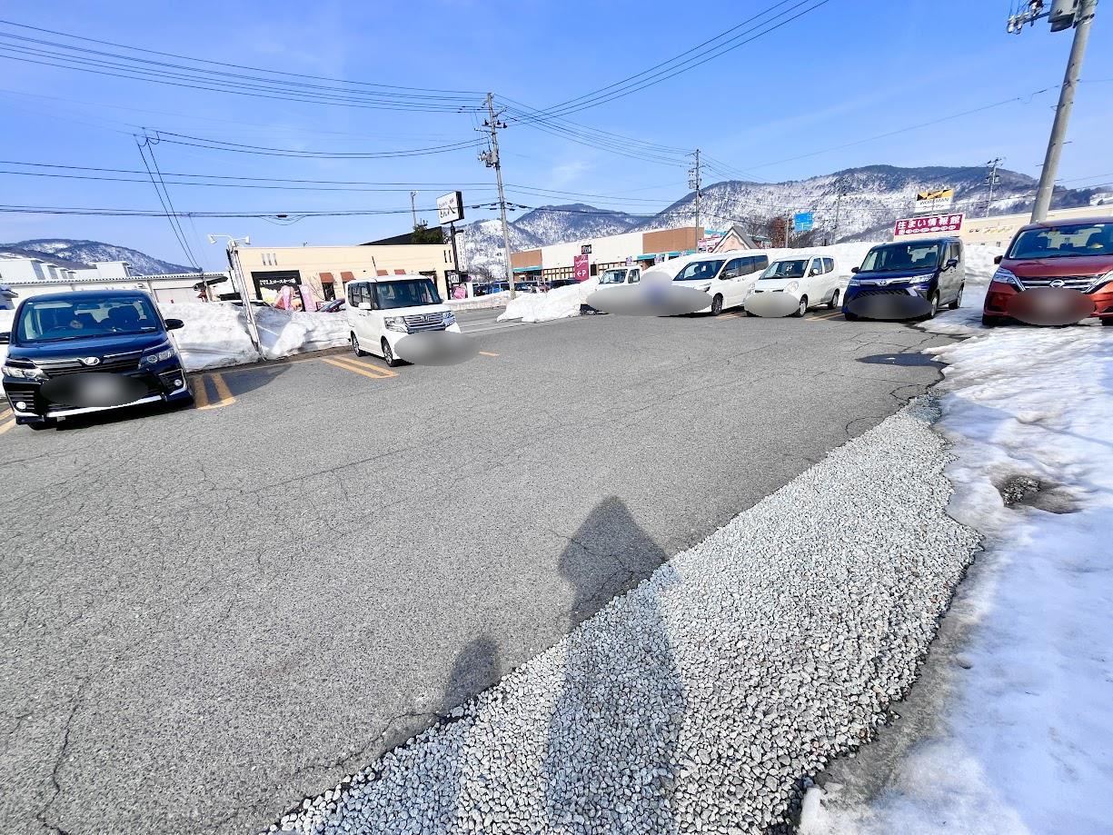 アーリオ_駐車場
