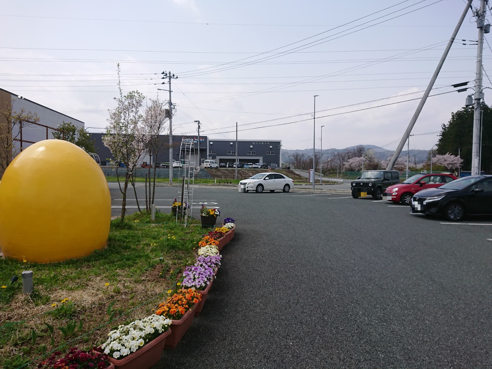 たまごの国 いでは・COCCO 駐車場