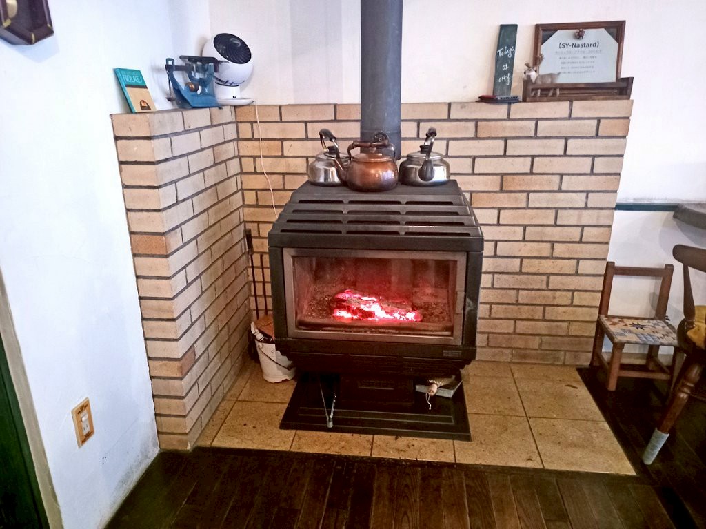 LINE_ALBUM_狸森珈琲焙煎所_250411_34