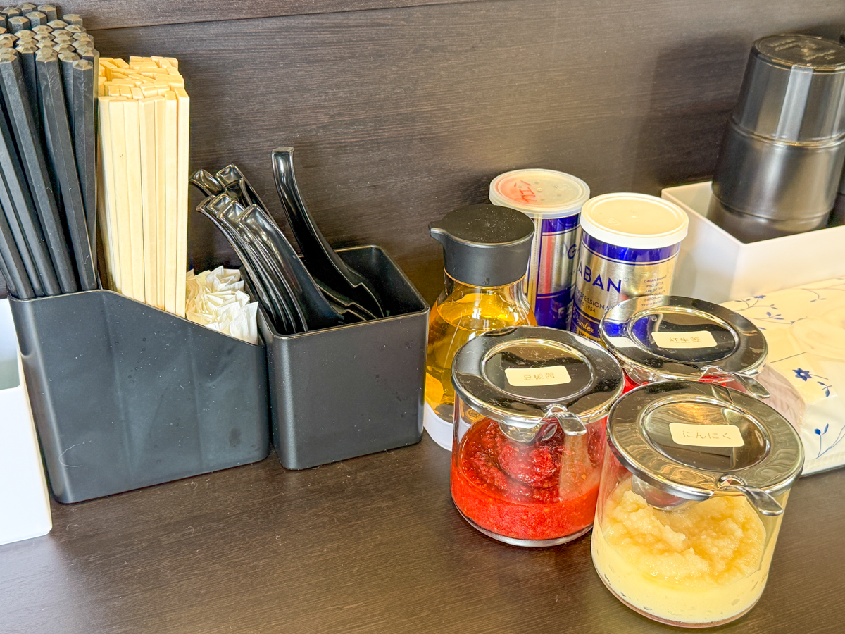 よこはま軒村山店-03