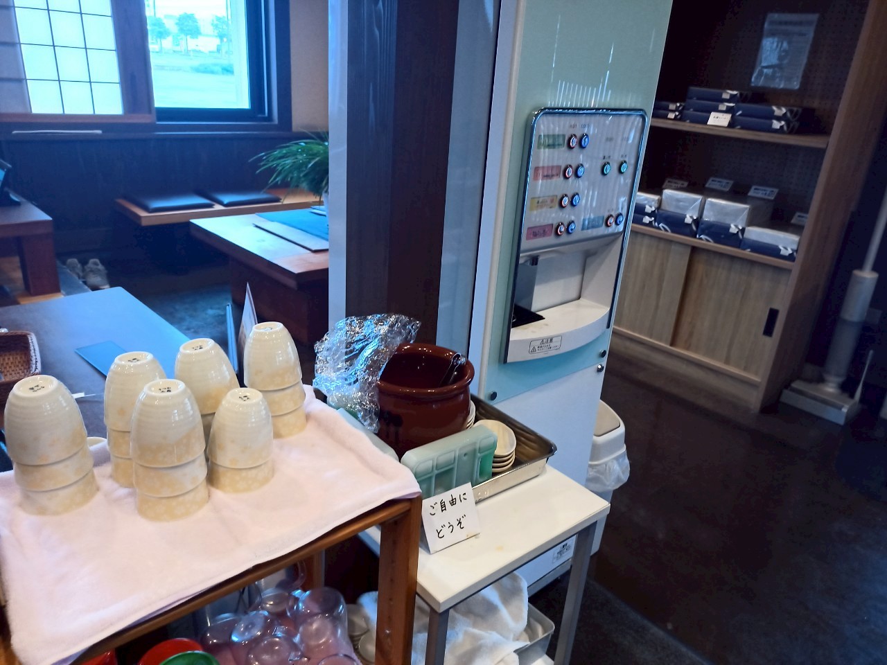 LINE_ALBUM_白鳥十郎そば_250531_17