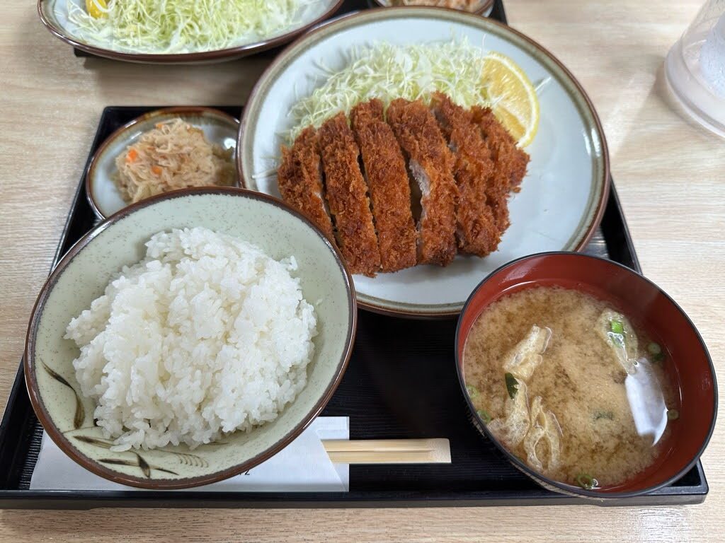【山形とんかつレポ】とんかつ渡邊(尾花沢市)|地元民に愛される絶品とんかつ!