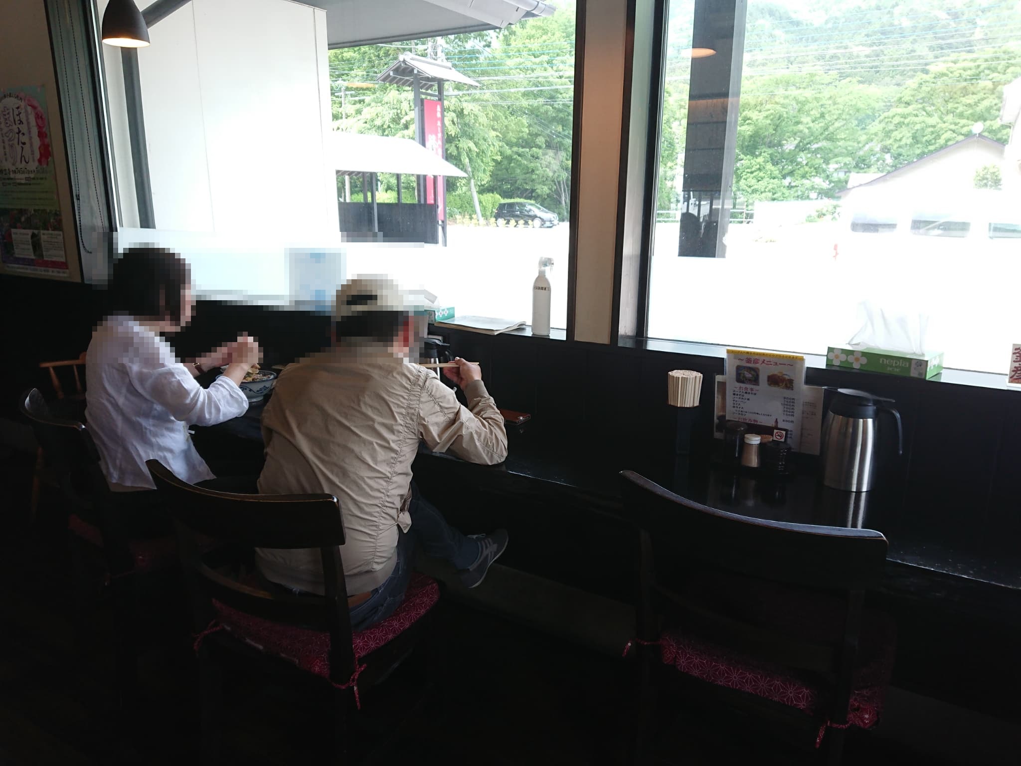 元祖 スープ入焼きそば 釜彦　店内 (2)