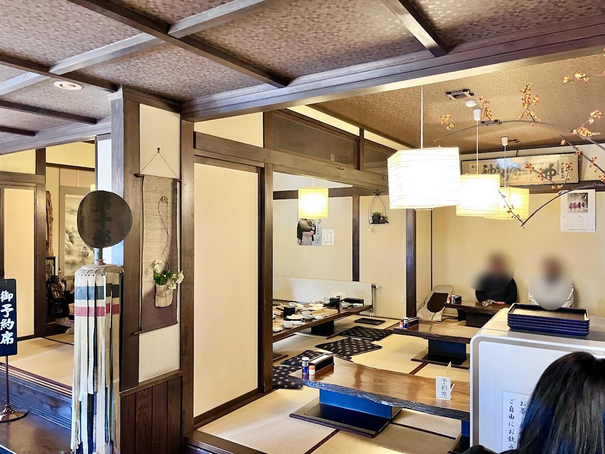 やぶいち_店内3