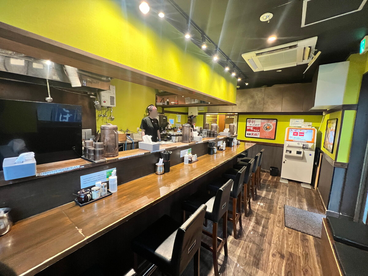 すみ田駅前店内②