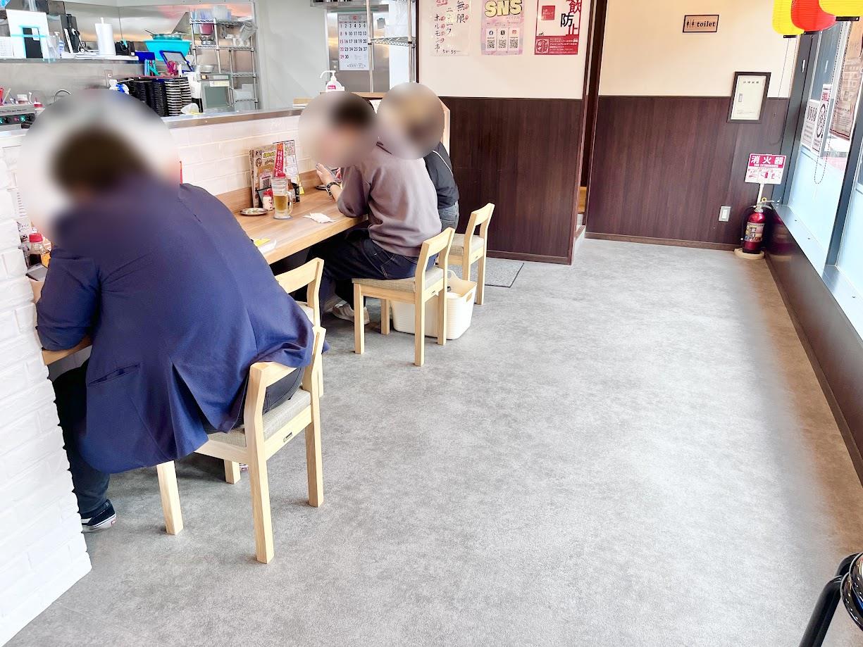 串カツ田中_店内