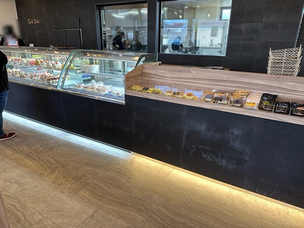 ジョリジョリー-内観2