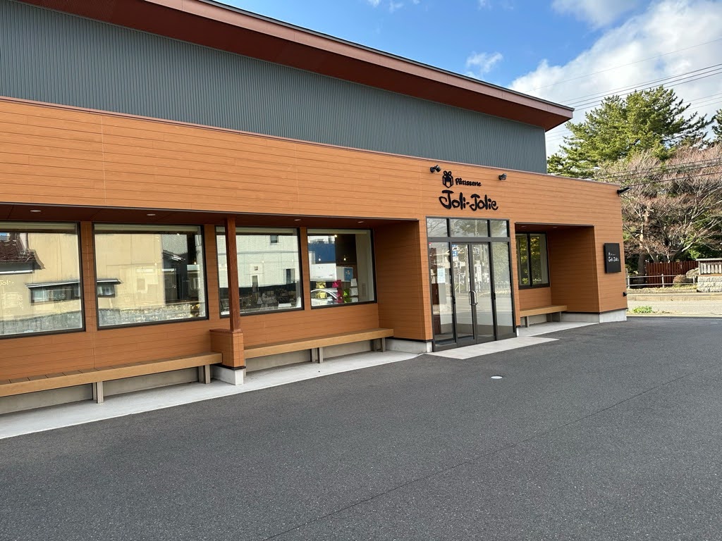 ジョリジョリー-外観