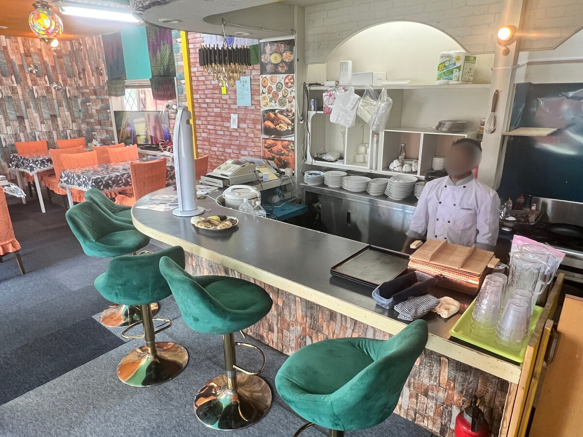 ザムザム店内②