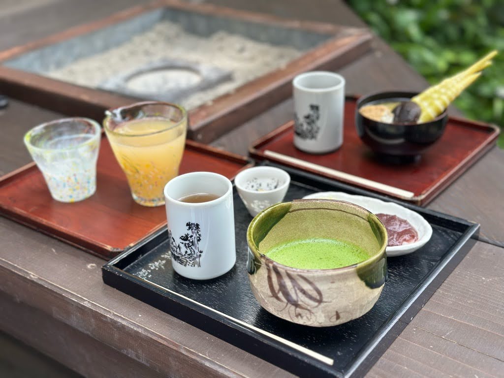 【山形茶屋レポ】二の坂茶屋(鶴岡市)|絶景と力餅に癒される天空の茶屋