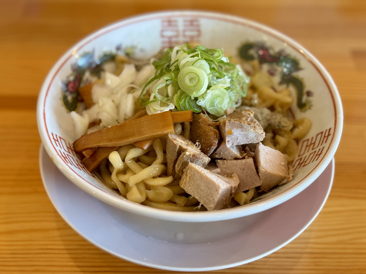 【山形ラーメンレポ】中華そばヨッチャン（東根市）｜抜群の香りに心がときめくラーメン