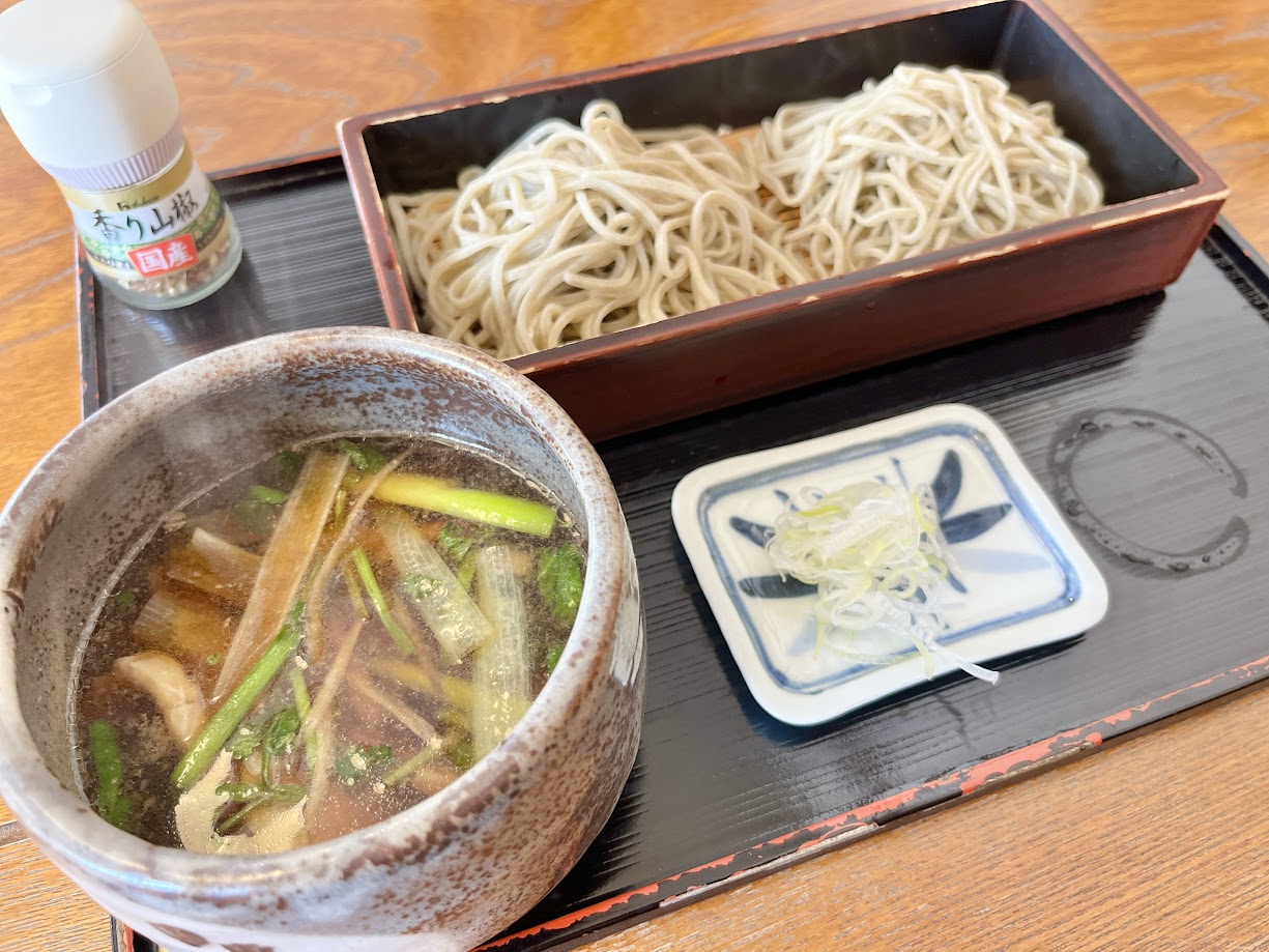 白鷹町「そばきり八寸」の新そばレポ！隠れ蕎麦屋の里で見つけた心温まるおもてなし