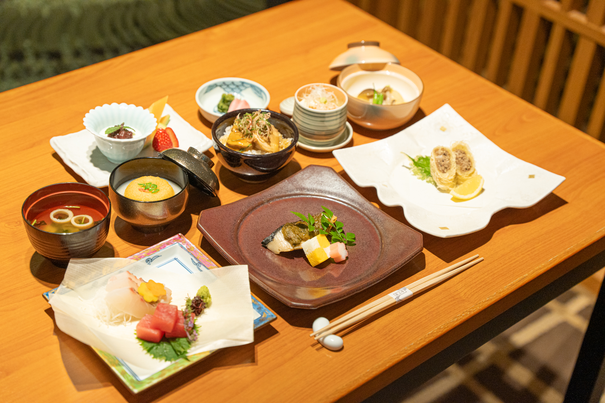 如月茶時膳「初花月」の引きショット