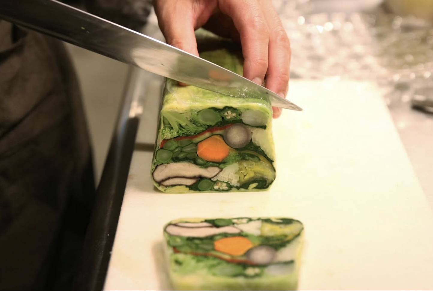 「山形・長井に待望のフレンチ新店。一軒家レストラン『ブルーロンド』で味わう、季節の素材と厳選ペアリングの贅沢時間」