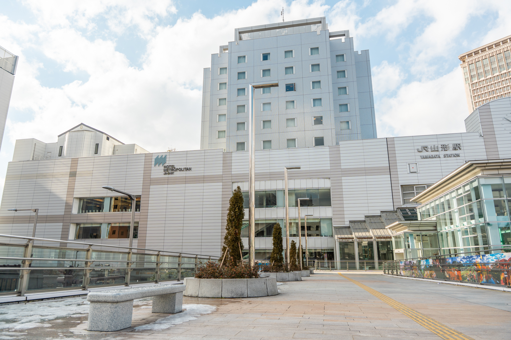 ホテルメトロポリタン山形の外観