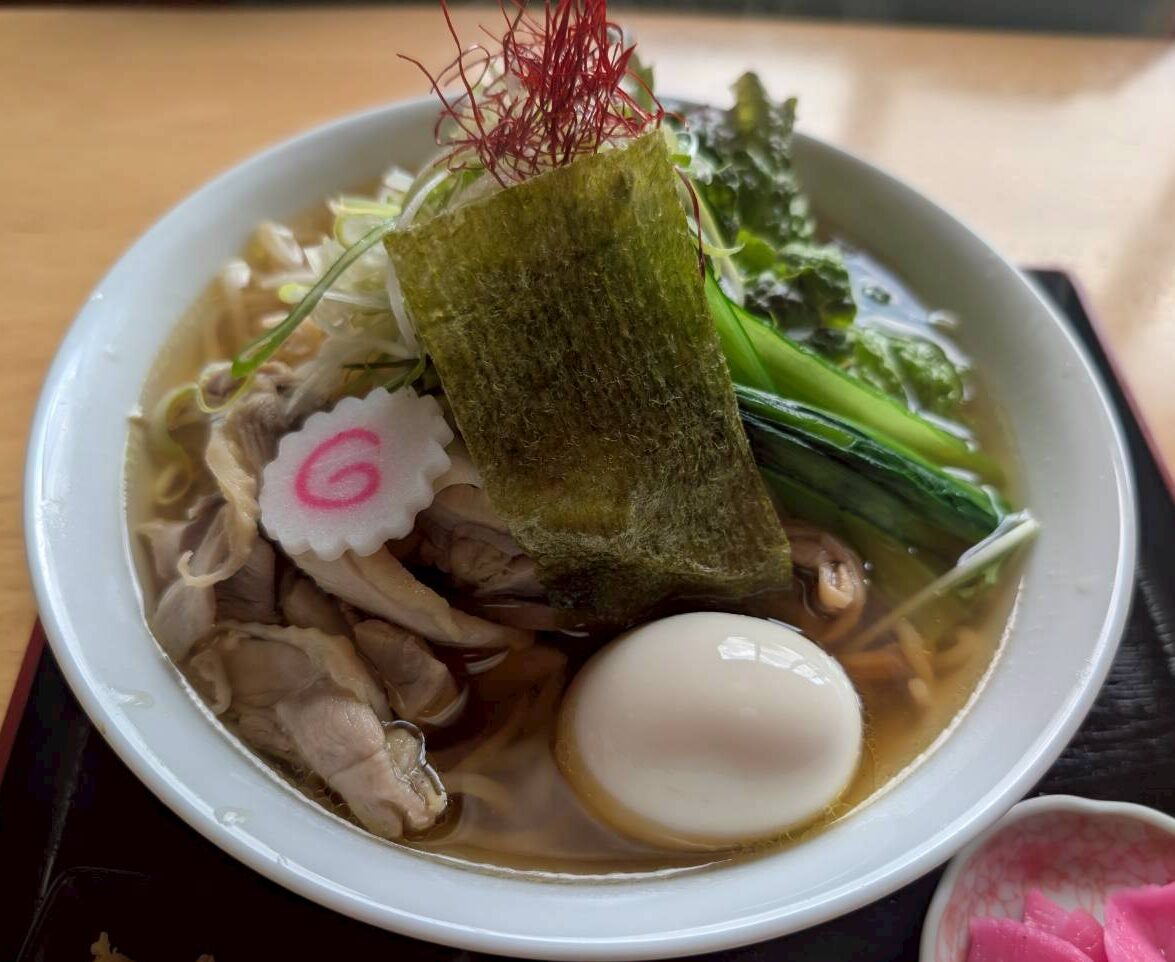 【山形ラーメンレポ】寒河江の人気店「そば！処 あじこば」で「全部乗せ肉中華」を頂いてきました！