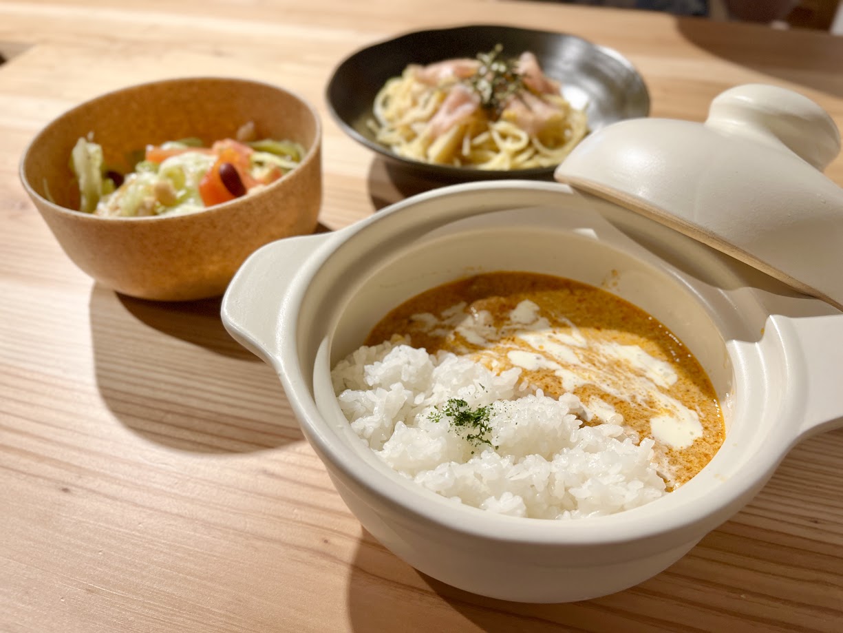 【置賜新店】蔵cafe蹴鞠(南陽市)|カフェ巡りの新定番!土鍋で味わう絶品カレーを堪能