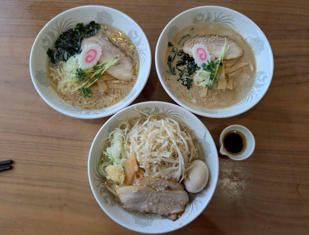 【山形新店ラーメンレポ】村山市に爆誕した新店「街道屋」で「街道DX」を頂いて来ました!